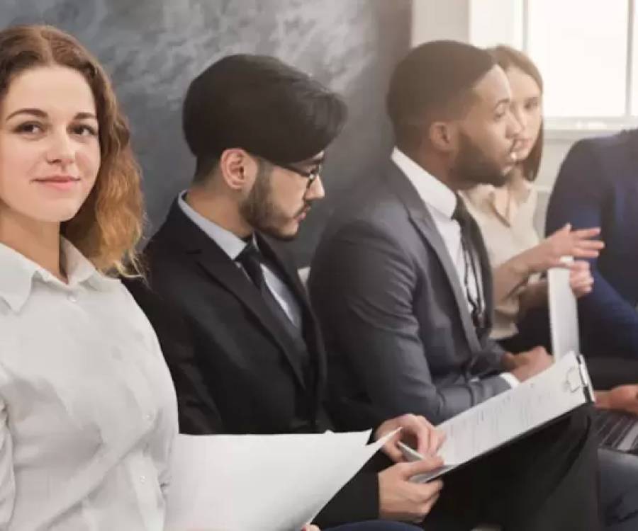 Seis estrategias para adaptar tu CV en 2024